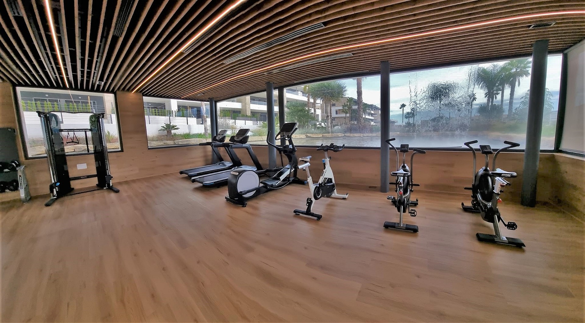 Eettafel in de avond